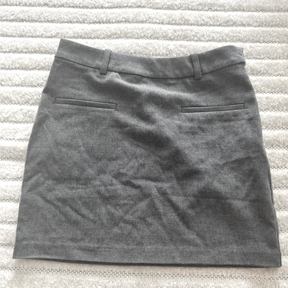 Gray mini skirt